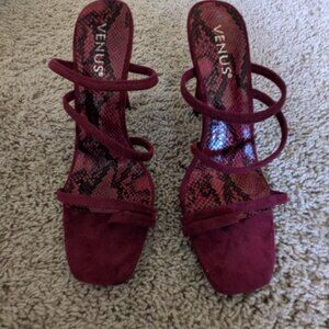 Venus heels